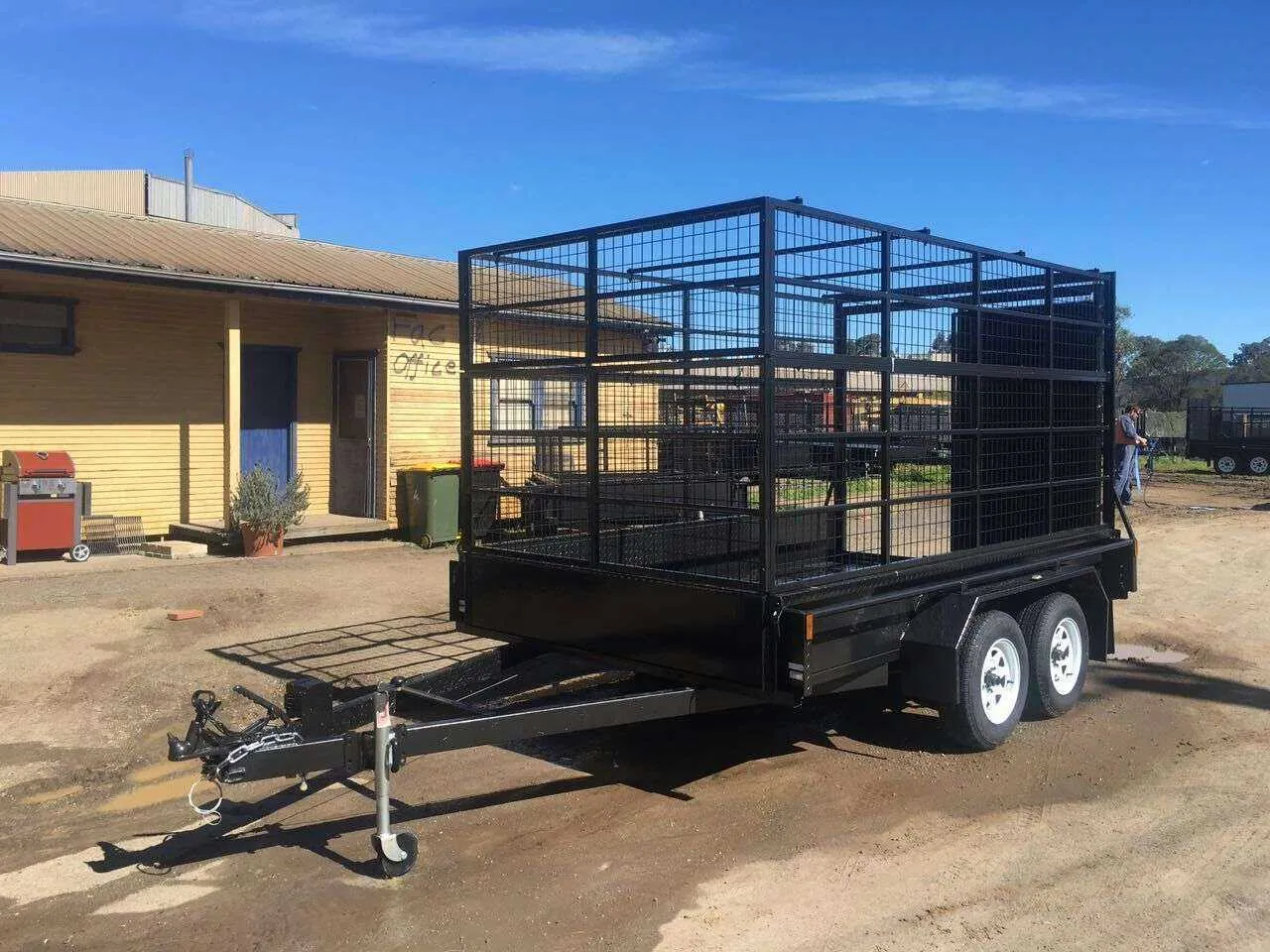 High-side galvanised cage trailer